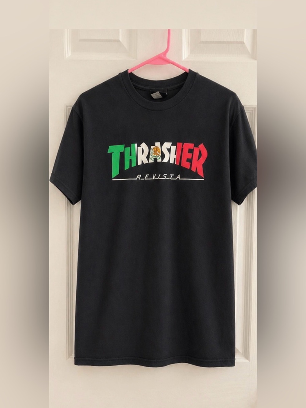 Thrasher Revista Black T Shirt Medium M